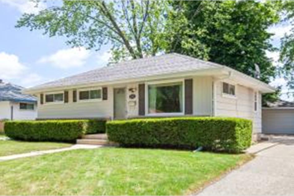 6180 N Joyce Ave, Milwaukee, WI 53225 MLS 1649511 Coldwell Banker