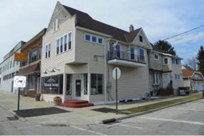 1200 Milwaukee Ave South Milwaukee Wi 53172 Mls 1683154 Coldwell Banker