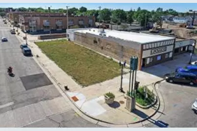 6222  22nd Ave, Kenosha, WI 53143 - Photo 1