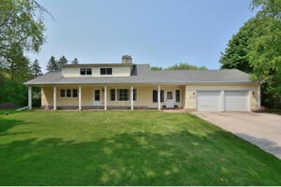 15560  Grandview Dr #Lower, Brookfield, WI 53005 - Photo 1