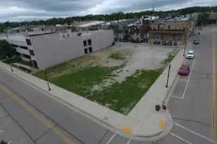 216 E Washington St, Burlington, WI 53105 - Photo 1