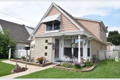 2561 S 60th St #2563, West Allis, WI 53219 - Photo 1