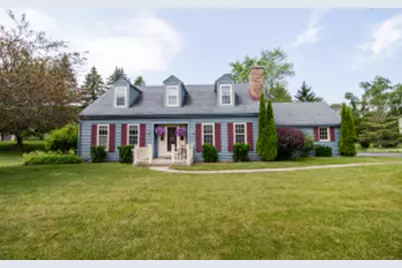 12639 N Park Dr, Mequon, WI 53092 - Photo 1