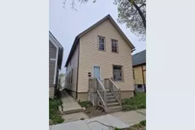 2431 N 20th St #2431A, Milwaukee, WI 53206 - Photo 1