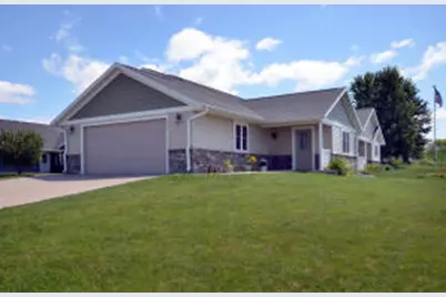 311  16th Fairway Cir, Viroqua, WI 54665 - Photo 1