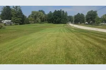 2050  Stratford Rd #Lt0, West Bend, WI 53090 - Photo 1
