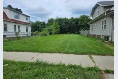 1735  Grand Ave, Racine, WI 53403 - Photo 1