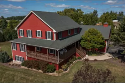 3421  Northwoods Rd, Saukville, WI 53074 - Photo 1