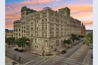 270 E Highland Ave, Milwaukee, WI 53202 - Photo 1