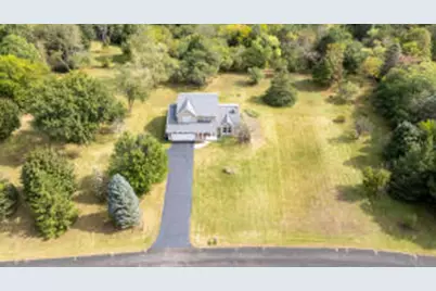 W335S5140  Woodchuck Holw, Genesee, WI 53153 - Photo 1