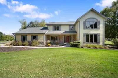 W331N5947  Cedar Bay Dr, Merton, WI 53058 - Photo 1