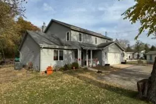 3015 Cottonwood Ct, Burlington, WI 53105 - Photo 1