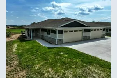 722 E Reinel St, Jefferson, WI 53549 - Photo 1