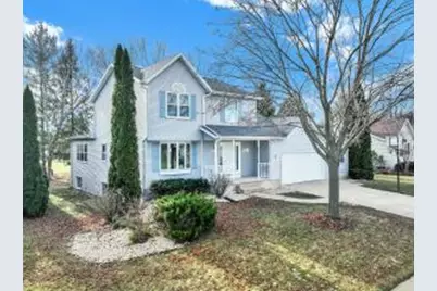 515  Sleepy Hollow Ln, Marshall, WI 53559 - Photo 1