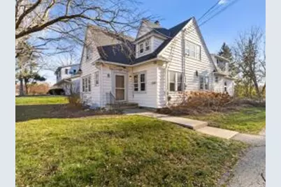 1065 W Acacia Rd, Glendale, WI 53217 - Photo 1