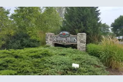 2055  Lower Ridge Rd, Port Washington, WI 53074 - Photo 1