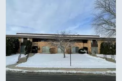 4200 W Rivers Edge Cir, Brown Deer, WI 53209 - Photo 1