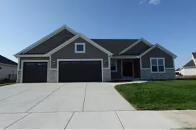 1630  Creekview Ln, Oconomowoc, WI 53066 - Photo 1
