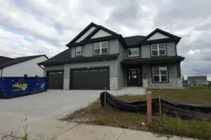 1259 Violet St, Oconomowoc, WI 53066 - Photo 1