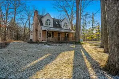 W145N7376  Northwood Dr, Menomonee Falls, WI 53051 - Photo 1