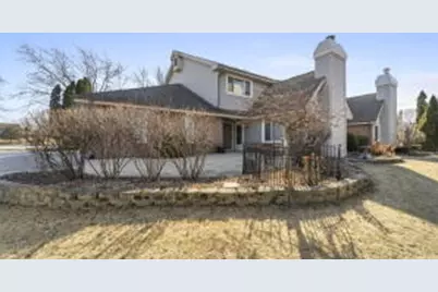 13524 W Fountain Ct, New Berlin, WI 53151 - Photo 1