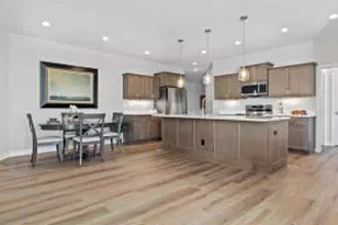 324 Standing Stone Dr, Waukesha, WI 53189 - Photo 1