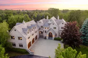 11611 N Canterbury Dr, Mequon, WI 53092 - Photo 1