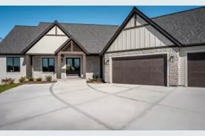 N69W17970  Haven Dr, Menomonee Falls, WI 53051 - Photo 1