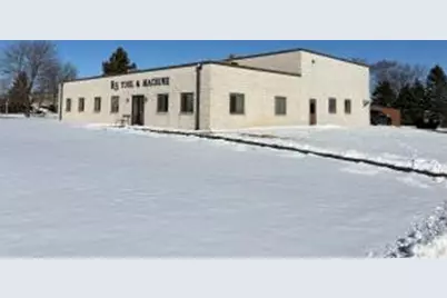 W194N11180  Kleinmann Dr, Germantown, WI 53022 - Photo 1