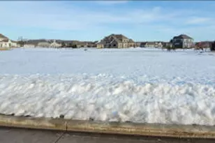 Lt17 W Old Farm Rd, New Berlin, WI 53151 - Photo 1