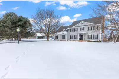 764  Oconomowoc Pkwy, Oconomowoc, WI 53066 - Photo 1