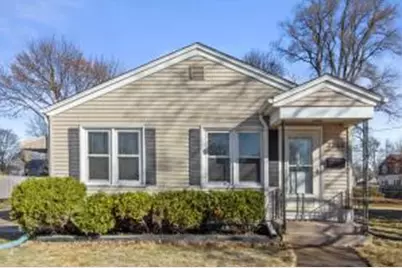 2200  Gillen St, Racine, WI 53403 - Photo 1