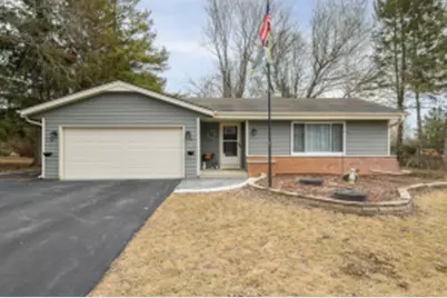 36635  Prairie Dr, Summit, WI 53066 - Photo 1