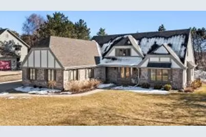 14945  Woodland Pl, Brookfield, WI 53005 - Photo 1