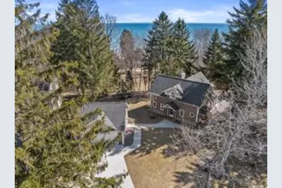 4984  Lake Bluff Rd, Port Washington, WI 53074 - Photo 1