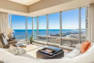 923 E Kilbourn Ave, Milwaukee, WI 53202 - Photo 1