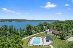 93 Red Chimney Rd, Geneva, WI 53147 - Photo 1