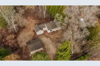 9915 N Port Washington Ln, Mequon, WI 53092 - Photo 1