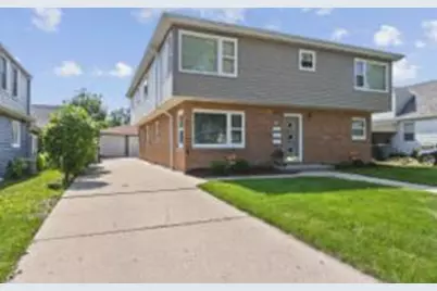 3409 N 94th St #3411, Milwaukee, WI 53222 - Photo 1