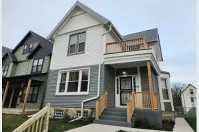 2522 N Dr William Finlayson St, Milwaukee, WI 53212 - Photo 1