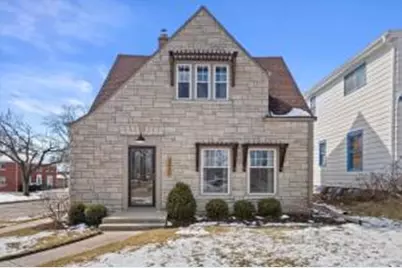 4535 S Griffin Ave, Milwaukee, WI 53207 - Photo 1