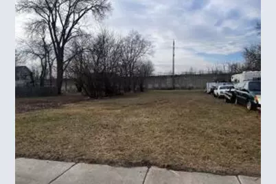 6208  12th Ave, Kenosha, WI 53143 - Photo 1