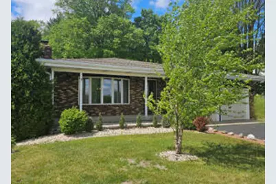 1090  Shabbona Dr, Fontana, WI 53125 - Photo 1