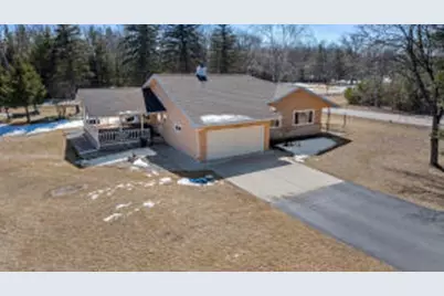 1219  1st Ave, Crivitz, WI 54114 - Photo 1