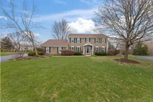 W237N3188 Littlefield Ct, Pewaukee, WI 53072 - Photo 1