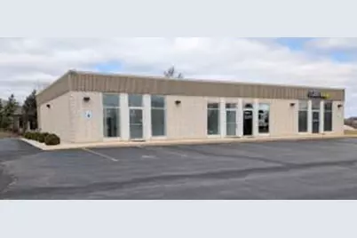 16644 W National Ave, New Berlin, WI 53151 - Photo 1