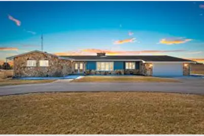 8635  Hershau Rd, Manitowoc Rapids, WI 54230 - Photo 1