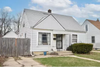 5625 N 40th St, Milwaukee, WI 53209 - Photo 1
