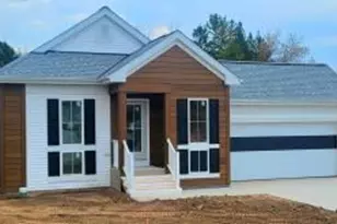 6908 W Beatrice Ct, Milwaukee, WI 53223 - Photo 1