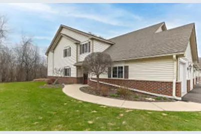 572  Pewaukee Rd, Pewaukee, WI 53072 - Photo 1